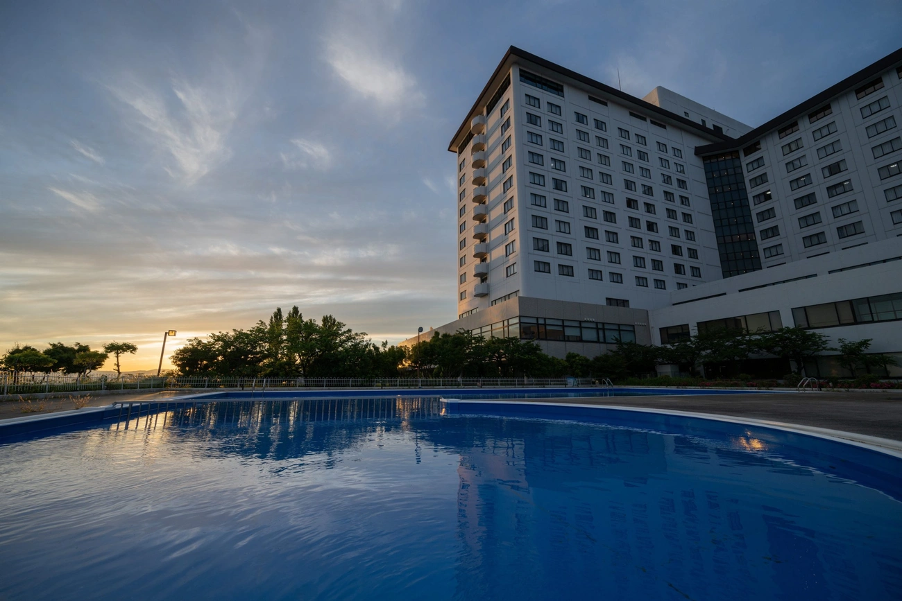 가든 수영장 | 그랜드 머큐어 비와코 리조트 & 스파