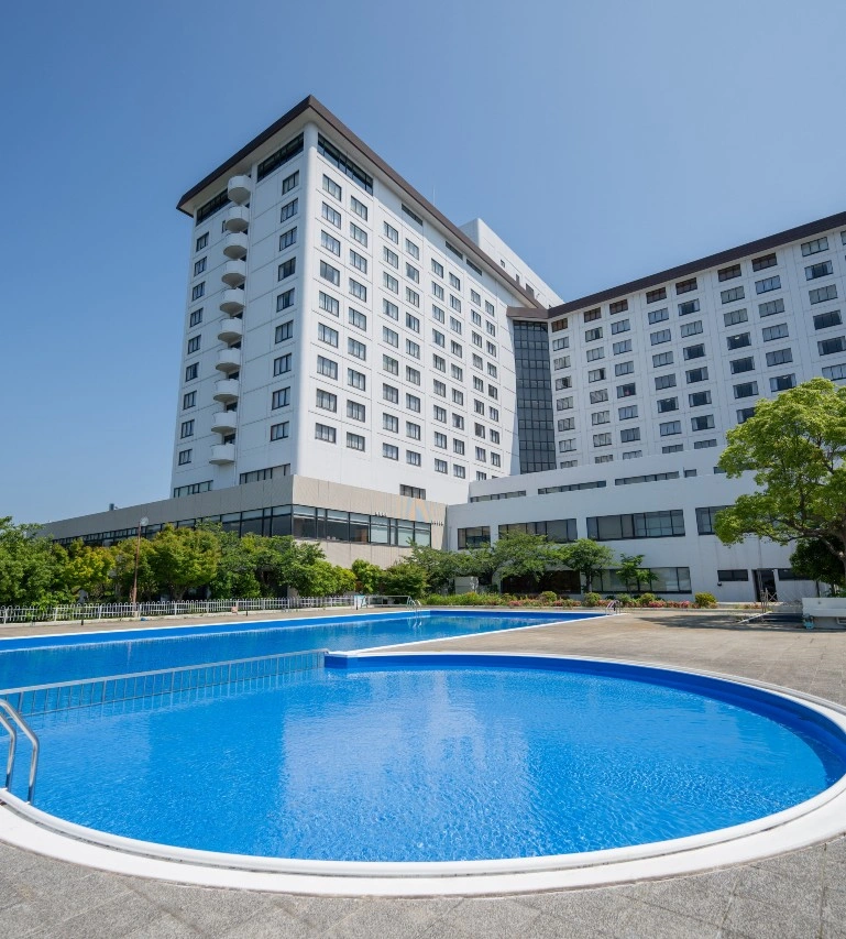 가든 수영장 | 그랜드 머큐어 비와코 리조트 & 스파