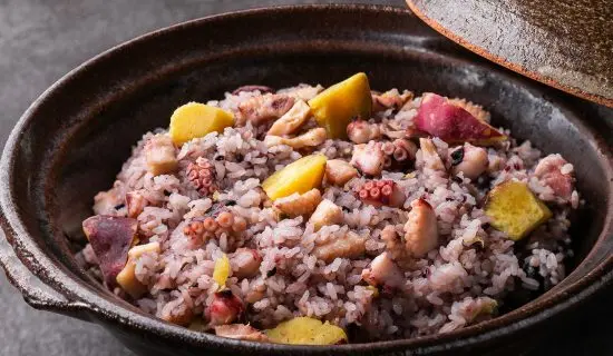 戦国時代再現料理「太閤五穀飯」