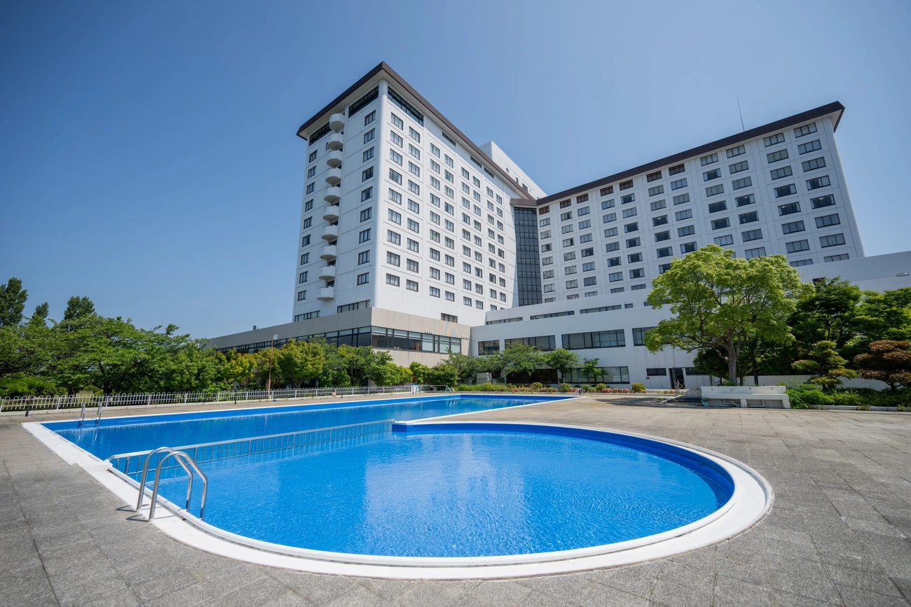 メインビジュアルイメージ | グランドメルキュール沖縄残波岬リゾート